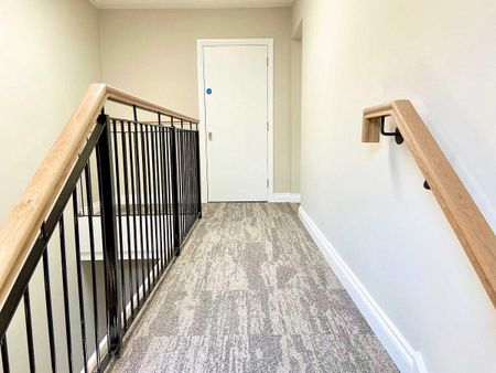 Apt 3 22 Highgrove Meadows Ballygomartin Road, Belfast, BT13 3FX - Photo 4