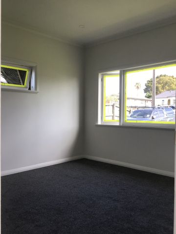 Snap up this rental opportunity on Strathmore Street - Photo 2