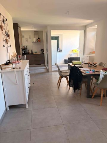 3.5 Zimmer, 85 m², 1. Stock - Photo 5