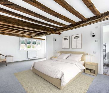 A beautifully presented family home set in a desirable rural location - Photo 4