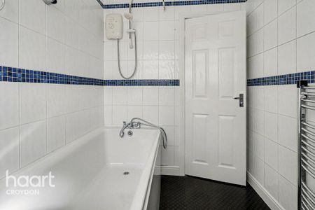 3 bedroom terraced house to rent - Photo 2