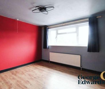 Main Street Overseal De, DE12 - Photo 5