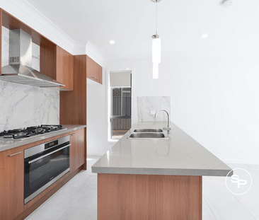 Light-Filled Home with Room for the Whole Family - Photo 2