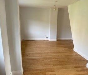 Osborne Road, Eastbourne - Photo 1