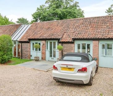 If you are a family or couple looking for an immaculately presented... - Photo 1