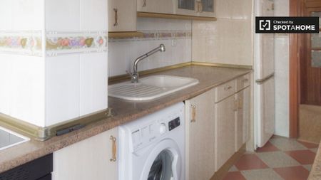 madrid, Community of Madrid 28025 - Photo 5