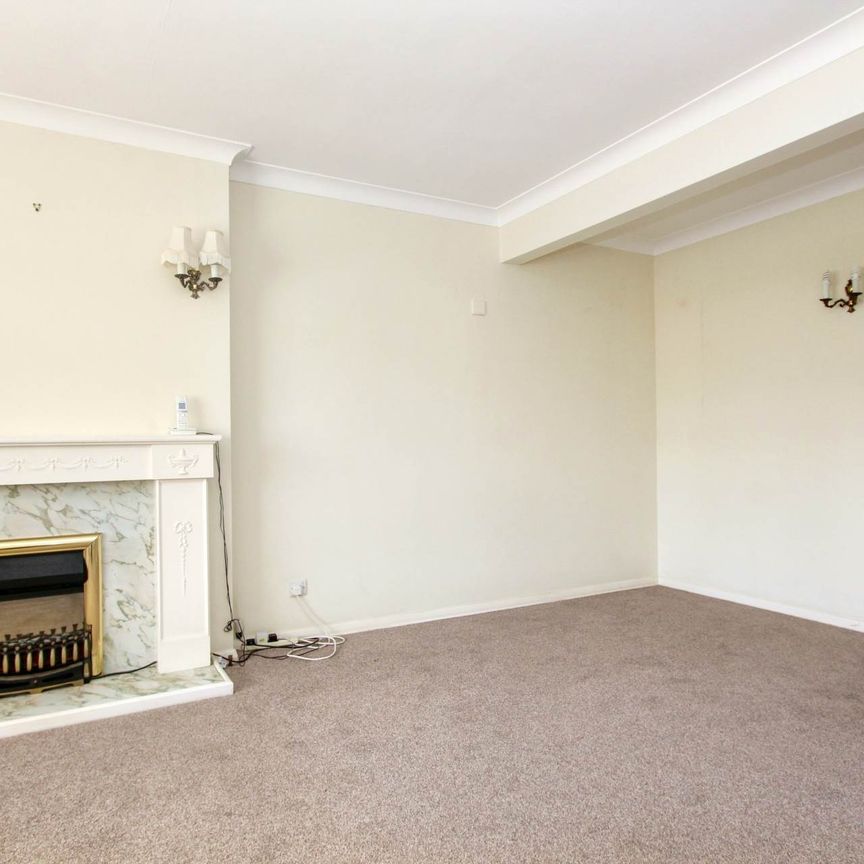 Church Walk, Worthing - Photo 1