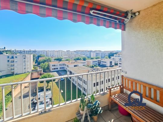 À louer – Lyon 3e – T4 de 96 m² avec balcon, dernier étage - Photo 1