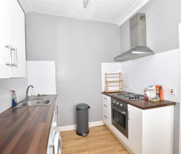 1 bedroom apartment to rent - Photo 6