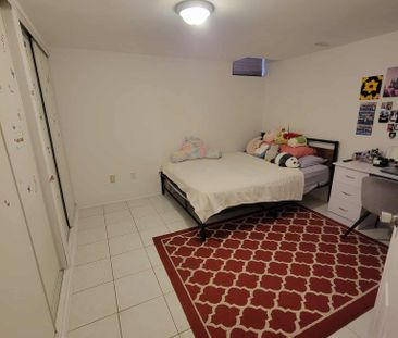 For Lease - 112 Trafalgar Square Unit# Lower, Vaughan, Ontario - Photo 5