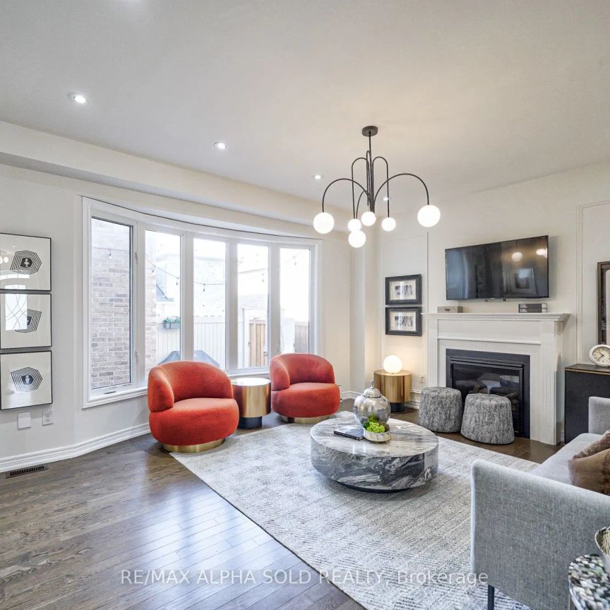 5 Bloom Street - Photo 1