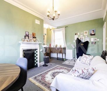 2 Bedroom, 1 bath, 1 reception - Photo 3