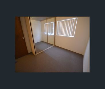 Comfortable & Convenient 2-Bedroom Unit in the Heart of West Ryde - Photo 1