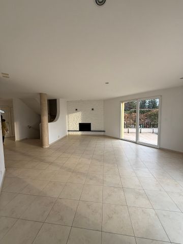 5.5 Zimmer, 220 m² - Photo 2