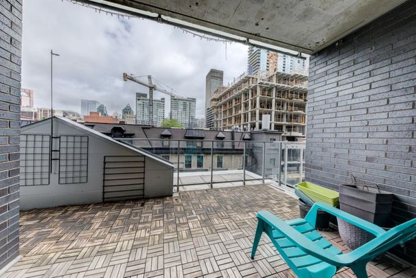 Appartement à louer - Montréal (Ville-Marie) (Mille Carré Doré) - Photo 1