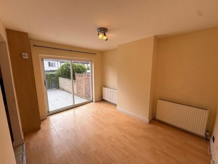 3 bedroom terraced house to rent - Photo 5