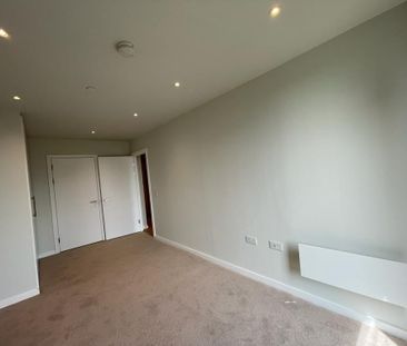 2 Bed Flat, Aspin Lane, M4 - Photo 3
