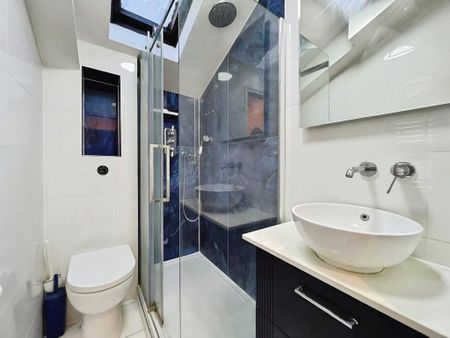 2 bedroom duplex to rent - Photo 2