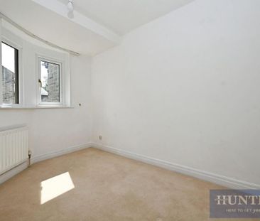 3 bedroom mews to rent - Photo 4