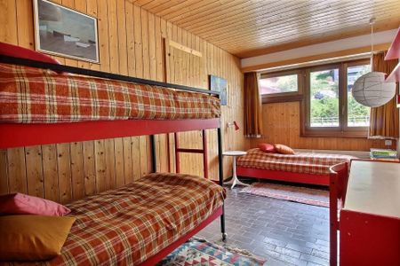 Appartement à louer à la semaine sur la place du village - Photo 5