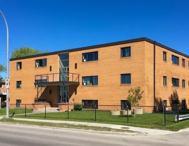 1051 Taylor Avenue | 1051 Taylor Avenue, Winnipeg - Photo 1