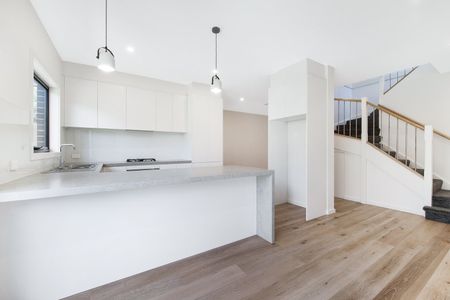 106B Hansworth Street, Mulgrave - Photo 2