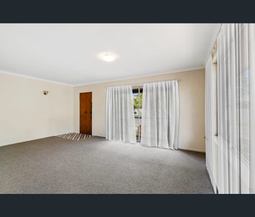 2/141 Townson Avenue, Palm Beach, Qld 4221 - Photo 5