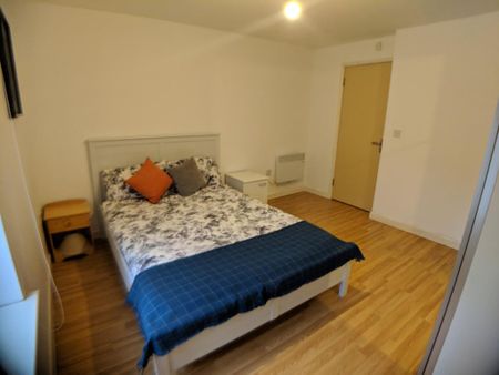 2 bedroom flat to rent - Photo 5