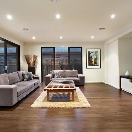 37 Halstead Street, CAULFIELD NORTH - Photo 1