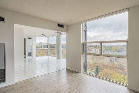 For Lease - 30 Harding Boulevard Unit# 1002, Richmond Hill, Ontario - Photo 4