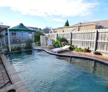 41 Tudawali Crescent, Wheelers Hill - Photo 1