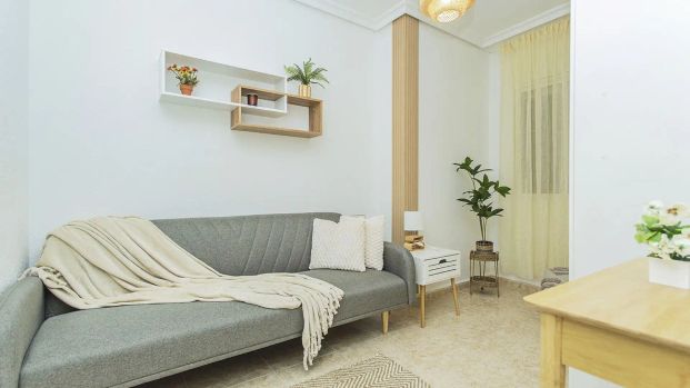 Planta baja de alquiler en Calle San Emigdio, 8, El Molino - Photo 1