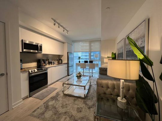 For Lease - 357 King Street Unit# 1006, Toronto, Ontario - Photo 1