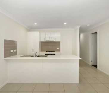 Four Bedroom Duplex - Photo 3