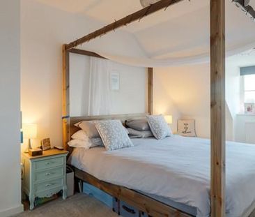 4 bedroom detached house to rent - Photo 6