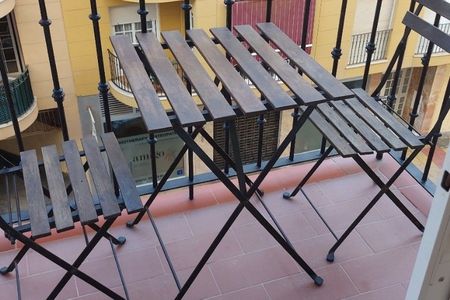 2 Bedroom Apartment For Rent in Estepona, Málaga - Photo 2