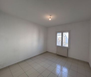 Location Appartement 2 pièces 64m² - Photo 5