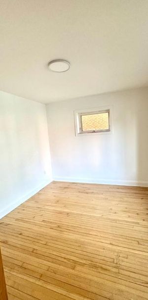 À louer 6 1/2 rénover, entièrement disponible dès maintenant - Photo 1