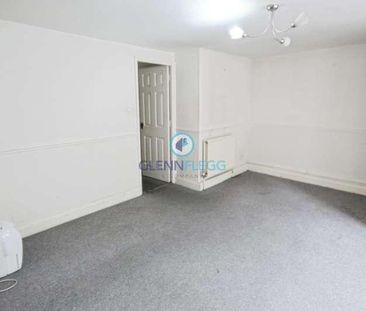 Slough, Berkshire, SL1 - Photo 4