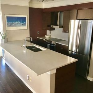 *2 BED 2 BATH + DEN KITSILANO FURNISHED* - Photo 2