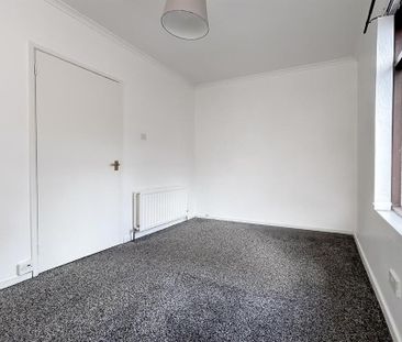 32 Ainsworth Drive, Belfast, BT13 3EJ - Photo 4