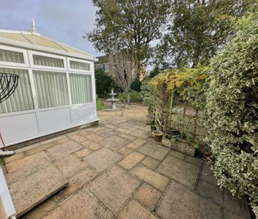 Spring Lane, Bexhill-on-Sea, East Sussex - Photo 1