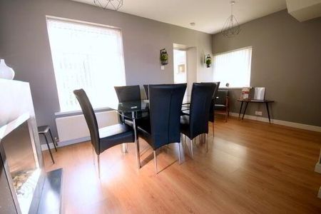 13 Ballygowan Road, Belfast, BT5 7LH - Photo 5