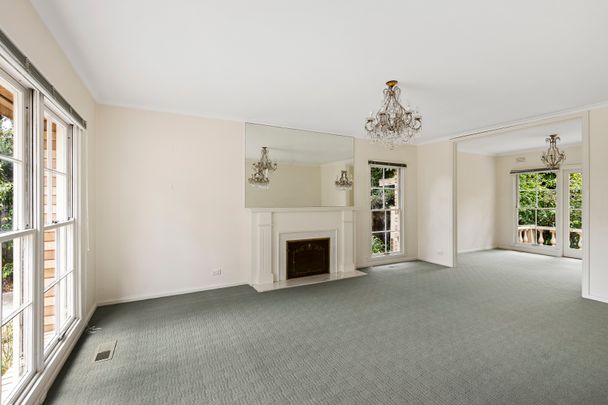 45 Greythorn Road, Balwyn North VIC 3104 - House For Rent | Domain - Photo 1
