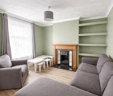 2 bedroom house to rent - Photo 1