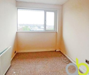 Bryon Gardens, Tilbury, rm18 - Photo 5