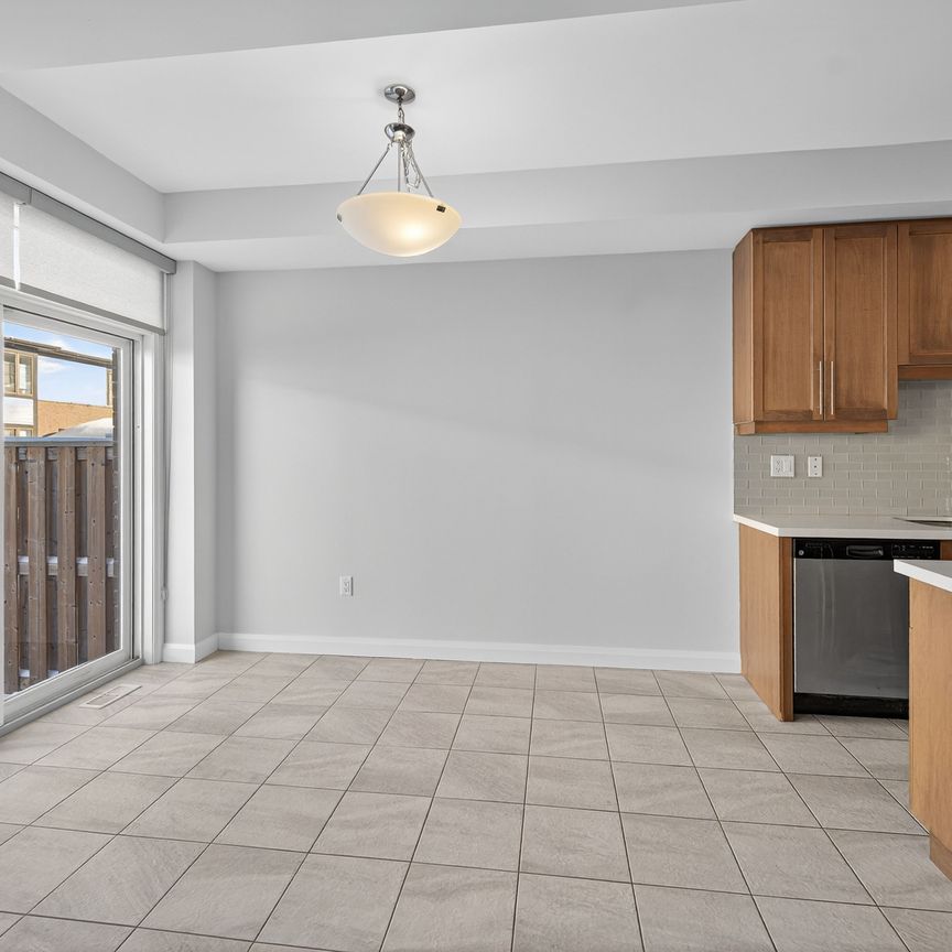 For Lease - 9 Rouley Lane, Hamilton, Ontario - Photo 1