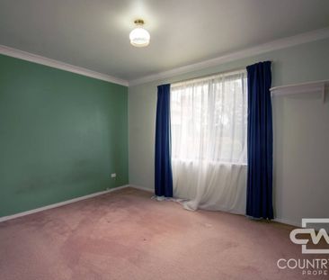 3-Bedroom Brick Home – Great Location - Photo 6