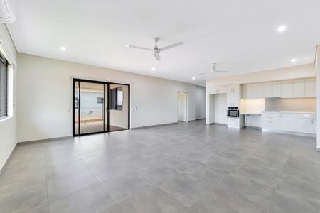 53 Follington Street,Zuccoli NT 0832 - Photo 5