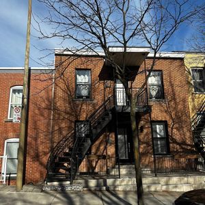 Appartement Montréal (Ville-Marie) À Louer - Photo 2